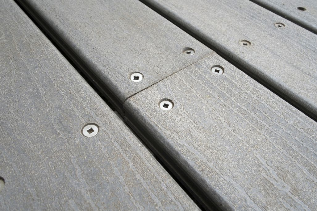 Composite Decking. Common Problems with Composite Decking