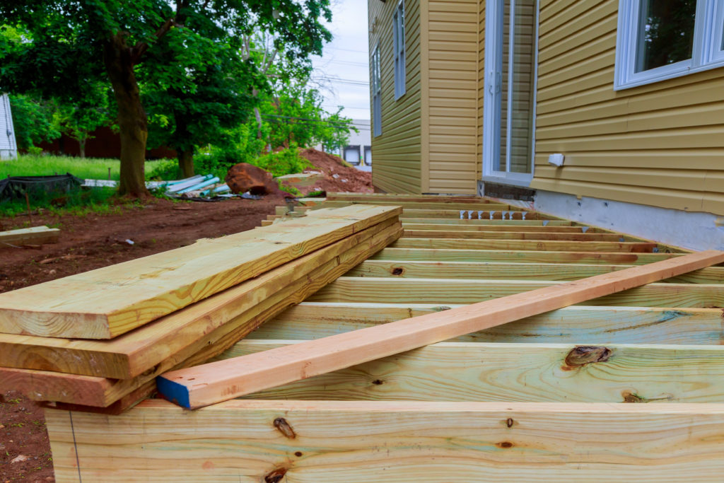 Deck Builder In Simpsonville Sc